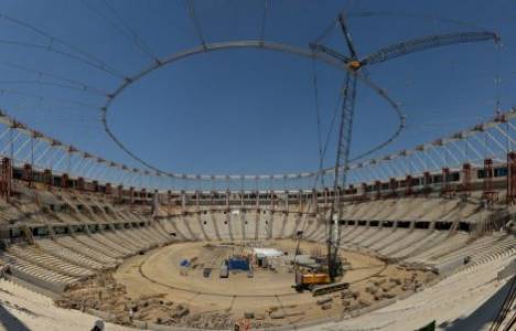 Timsah Arena'nın çatı halatları geriliyor!