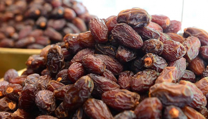 Ramazan ayının vazgeçilmezi hurma tezgahlarda! Hurma çeşitleri A101, Migros, CarrefourSA 19 Mart 2023 fiyat listesi