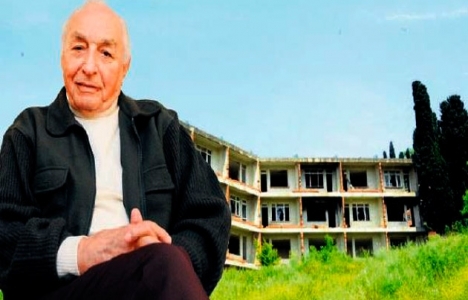 Hulki Müderrisler Kızılay'a bağışladığı arsasının iadesi için dava açtI!