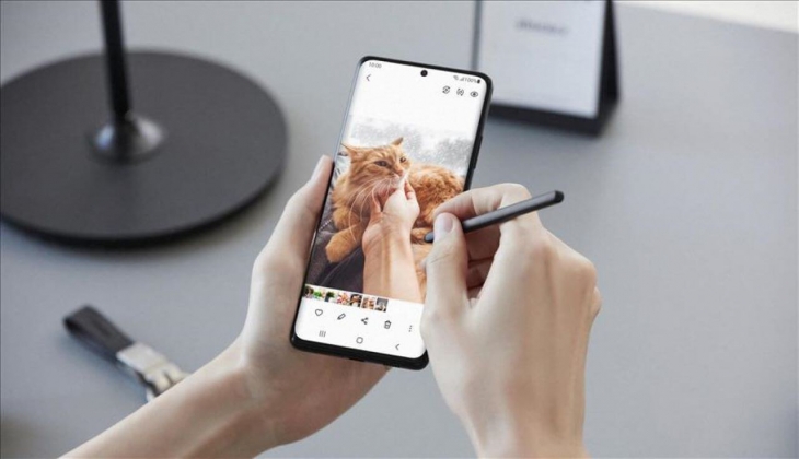 Samsung Galaxy’nin en sevilen özelliklerini birleştiren Galaxy S21 FE kaç TL? 27 Aralık 2022 Fiyat Listesi