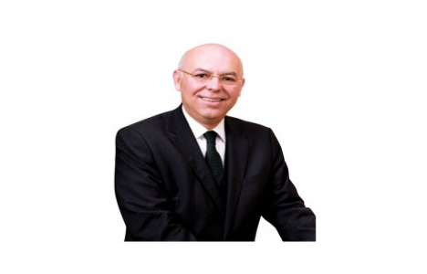 Ekrem Eşkinat kimdir?