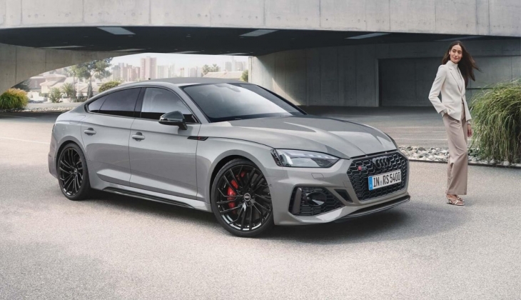 Audi RS7 Sportback güncel fiyatı nedir? Audi RS7 Sportback 1 Ekim 2022 fiyat listesi..