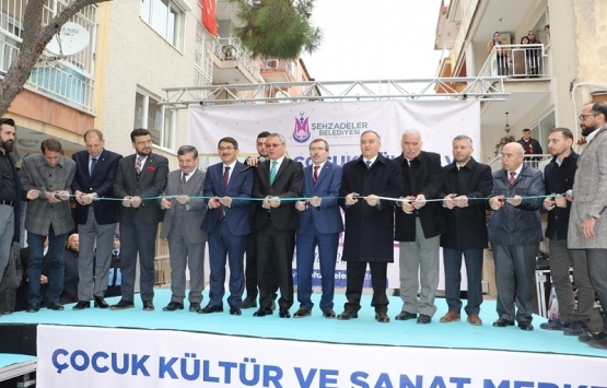 Tarihi Manisa Evi açıldı!