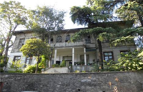 İzmit Portakal Hafız Efendi Konağı nda yangın çıktı!