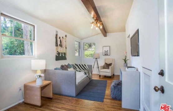 Frances Bean Cobain, emlak zengini olma yolunda!