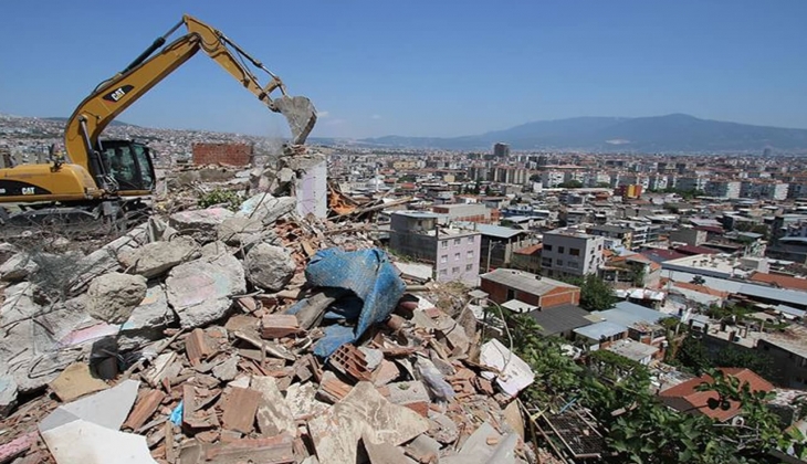 İzmir de 7 büyüklüğünde deprem bekleniyor! Uzmanlar uyardı: Hazırlık yapılmalı!