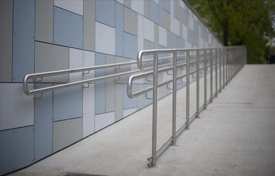 Çevre ve Şehircilik Bakanlığı engelsiz mekanlar yapıyor!