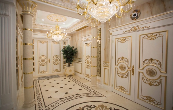 Dubai Emiri nin Darıca daki gözkamaştıran altın kaplama malikanesi!