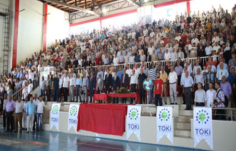 Batman'da TOKİ 250 liralık taksitli konutların kuraları çekildi!