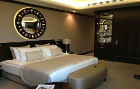 Bursa Crowne Plaza'ya Dünya Lüks Otel Ödülü!