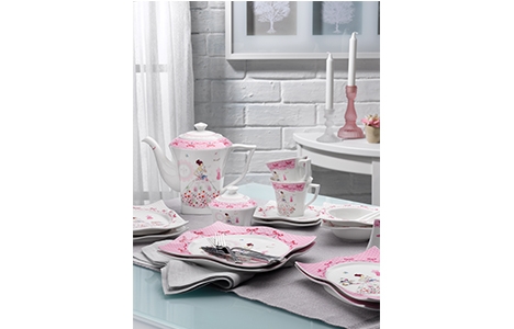 Emsan Melisa: Hanım hanımcık bir kahvaltı seti!