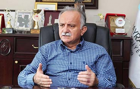 Bayraklı'da 2 bin 698 iş yerine ruhsat verildi!