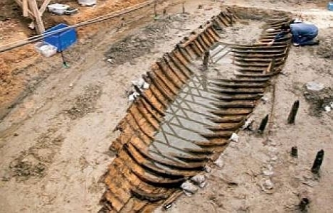 Yenikapı metro istasyonunda çıkarılan batıklar istasyonda sergileniyor!