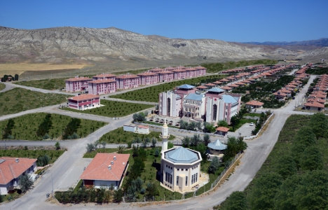 TOKİ Çankırı'da 571 konutun sözleşmelerini imzalıyor!