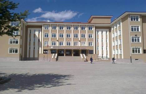 Anadolu Vakfı'ndan bir yılda iki okul!