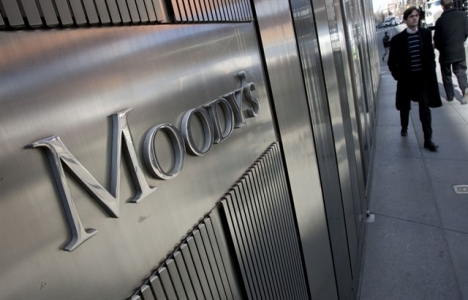 Moody's Türkiye'yi izlemeye aldı!