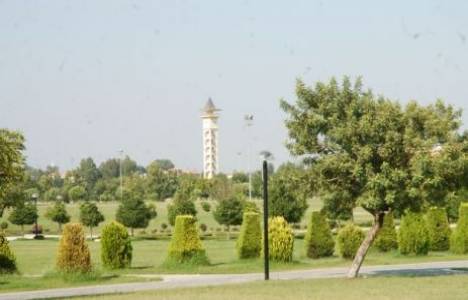 Adana Seyir Kulesi çıkış emniyeti olmadığı için mi hizmete açılamıyor?