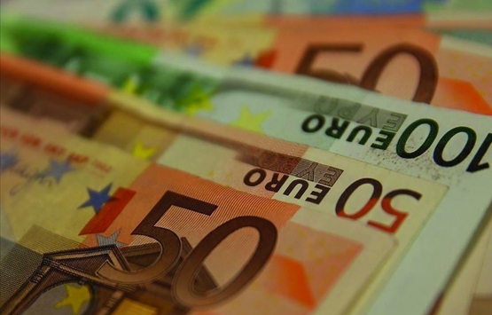 AB ekonomisi ilk çeyrekte yüzde 3,2 küçüldü!