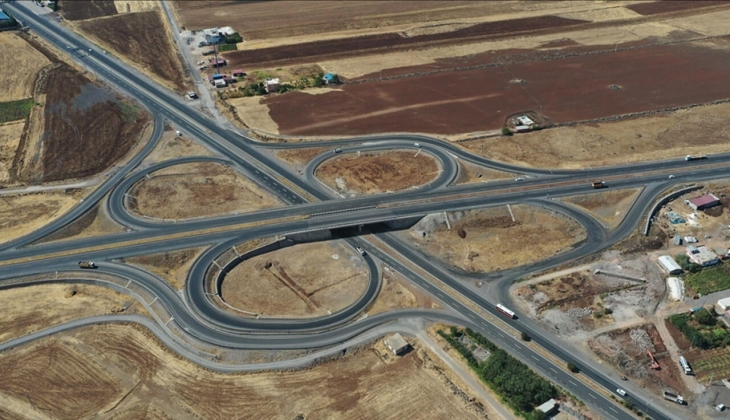 40 dakikalık yol 15 dakikaya düşüyor! Yarın resmen açılıyor! Bakanlıktan sürücülere müjde!