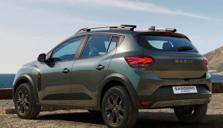 Dacia Sandero Stepway e 2 aydır zam yok! Araç alacaklara büyük kredi fırsatı! Hemen bakın!