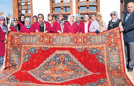 Uşak halılarının tekrar canlanması için kampanya başlatıldı!