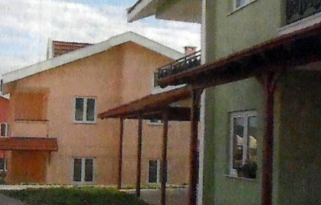 2002 yılında Çekmeköy Gökdeniz Villaları satışa sunulmuş!