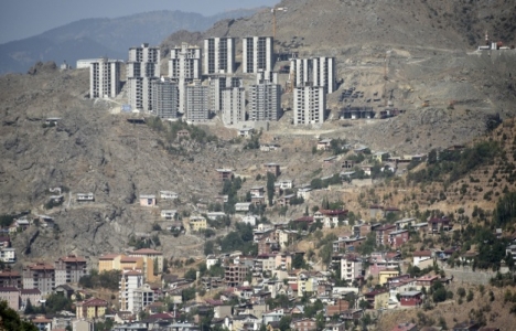 Gümüşhane TOKİ Konutları'nda inşaat sürüyor!