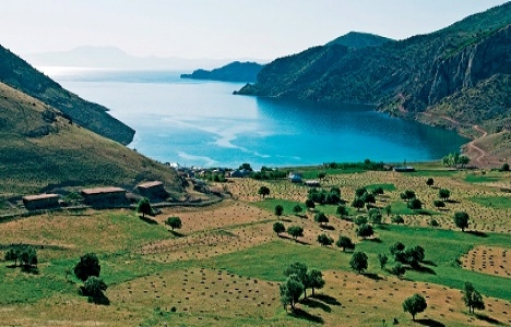 Van Gölü çevresine iskan verilmeyecek!