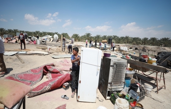 İsrail askerleri Batı Şeria'da Filistinli bedevilere ait 16 yapıyı yıktı!
