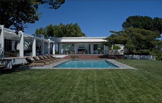 Frank Sinatra nın Los Angeles taki evi 125 milyon dolara satışa çıktı!