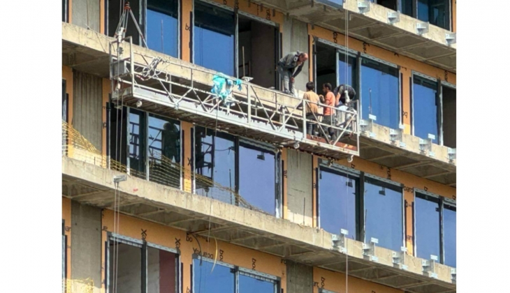 Hacıosman daki ruhsatsız çürük otelde çalışmalar yeniden başladı!