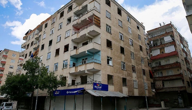 Diyarbakır daki 400 ağır hasarlı binanın yıkımına başlanacak: Çalışmalar 3 ayda tamamlanacak!
