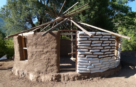 Kızı için 1.500 TL ye hayalindeki evi yaptı!