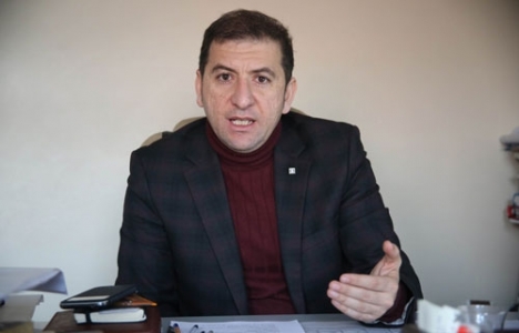 Ünsal Keser: Her şeyden önce Van'da kentin bir kimliği yok!