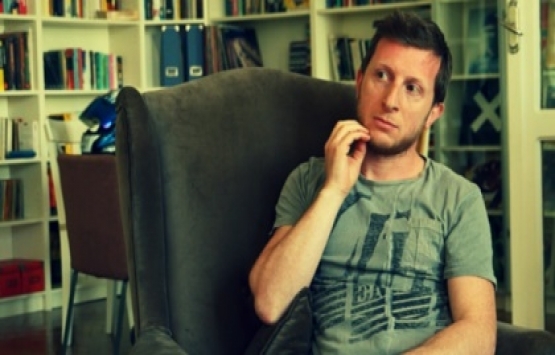 Ömür Arpacı'nın evine hırsız girdi!