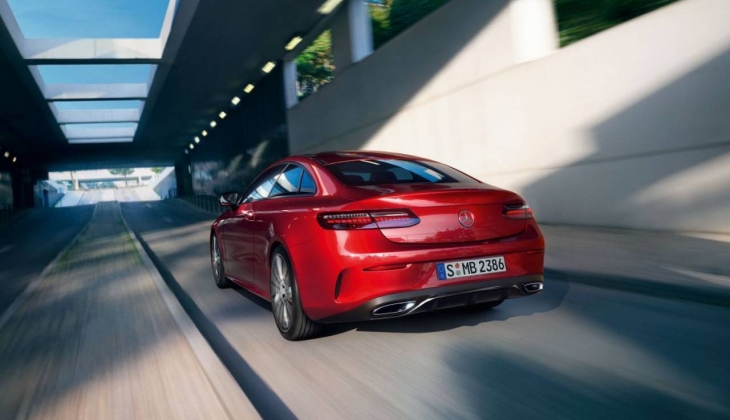 Mercedes-Benz E Serisi nin fiyatına dikkat! İşte 8 Ekim 2022 fiyat listesi...