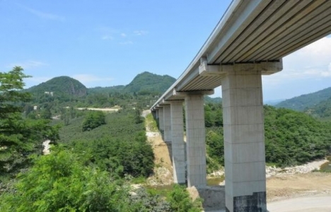 Karadeniz-Akdeniz Yolu nun yüzde 90 ı tamamlandı!