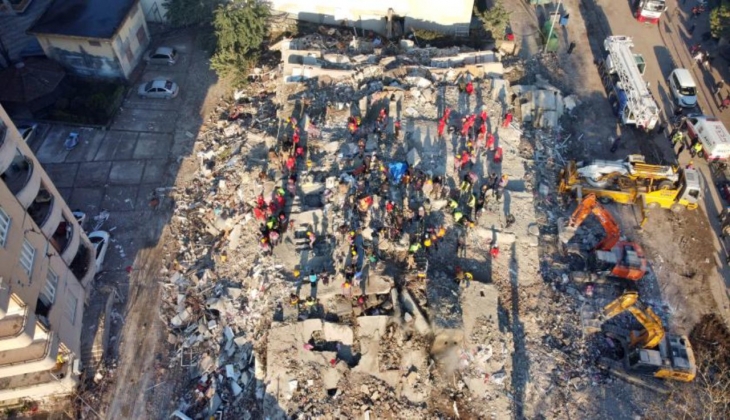 Son dakika! Kaçan müteahhit havalimanında yakalandı