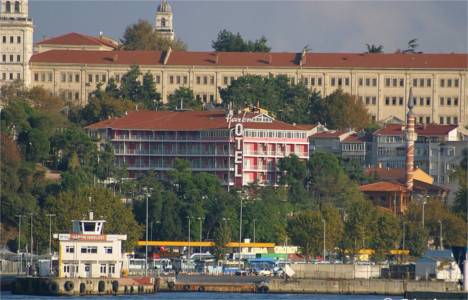 Timur Bayındır'ın Harem Oteli satılık!
