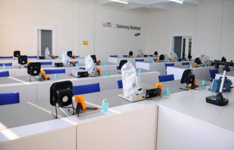 Samsung Akademi eğitime destek olmak için açıldı!