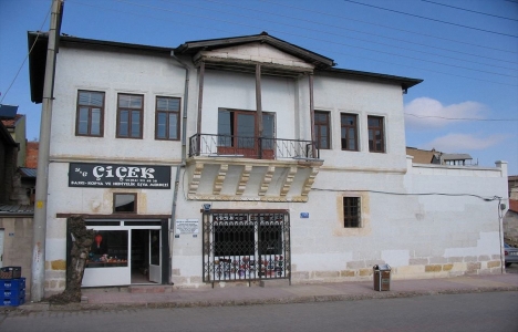 Nevşehir'de 150 yıllık konak sanat galerisine dönüştürüldü!