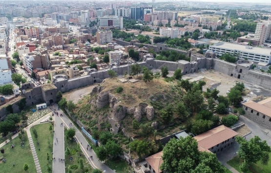Diyarbakır da yapılması planlanan yatırımlar mecliste!