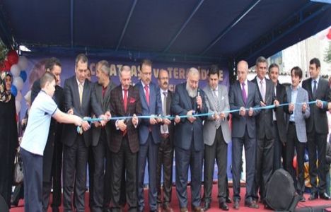 Bayrampaşa Belediyesi 2 yeni bilgi evini hizmete açtı!