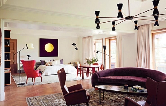 Ayda ve Robbie Williams Beverly Hills’teki evlerinin kapılarını açtı!