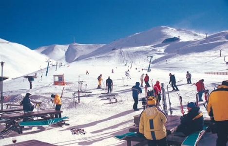 Kayak merkezlerindeki doluluk oranı yılbaşı gelmeden yüzde 100'e ulaştı!