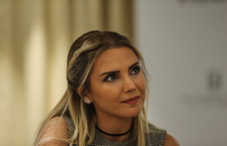 Ece Erken, Coşkun Sabah'ın Bodrum'daki yazlığına talip!