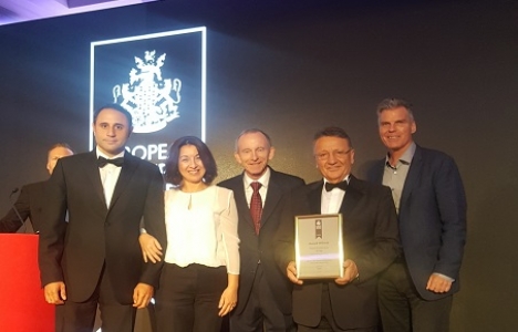 Capitol Alışveriş Merkezi ne Avrupa nın en iyi mimari ödülü!