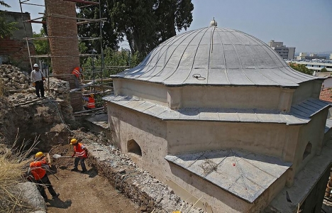 Konak Aliağa Camii aslına uygun olarak restore ediliyor!