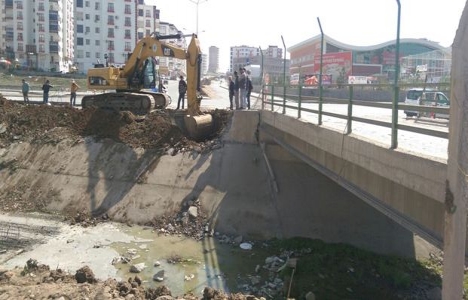 Batman'da DSİ sulama kanalı üzerindeki köprü genişletiliyor!