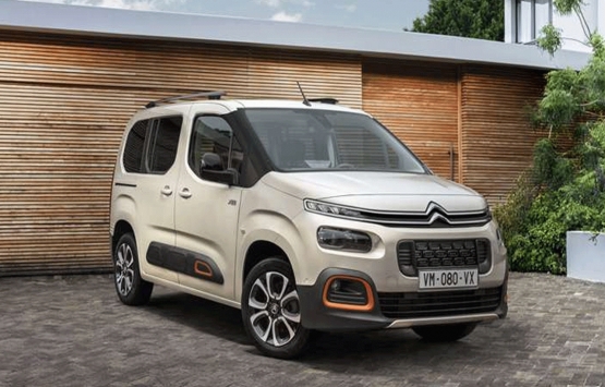 Citroen Berlingo dan tam 10 bin 500 TL lik indirim! İşte Mart 2022 Fiyat Listesi...